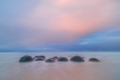 Moeraki Boulders - Picment